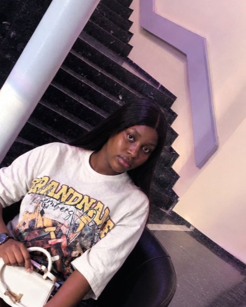 Tori, 20, Enugu