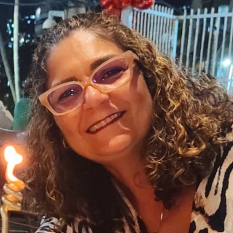GicliaReis, 59, Сальвадор