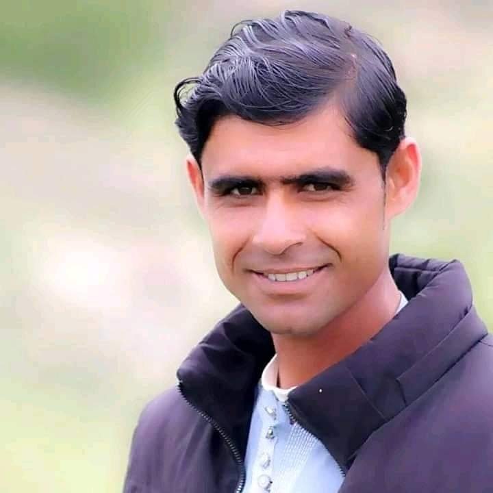 Nemat, 26, Khōst