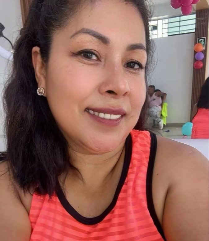 BeatrizPadillaCordova, 46, Iquitos
