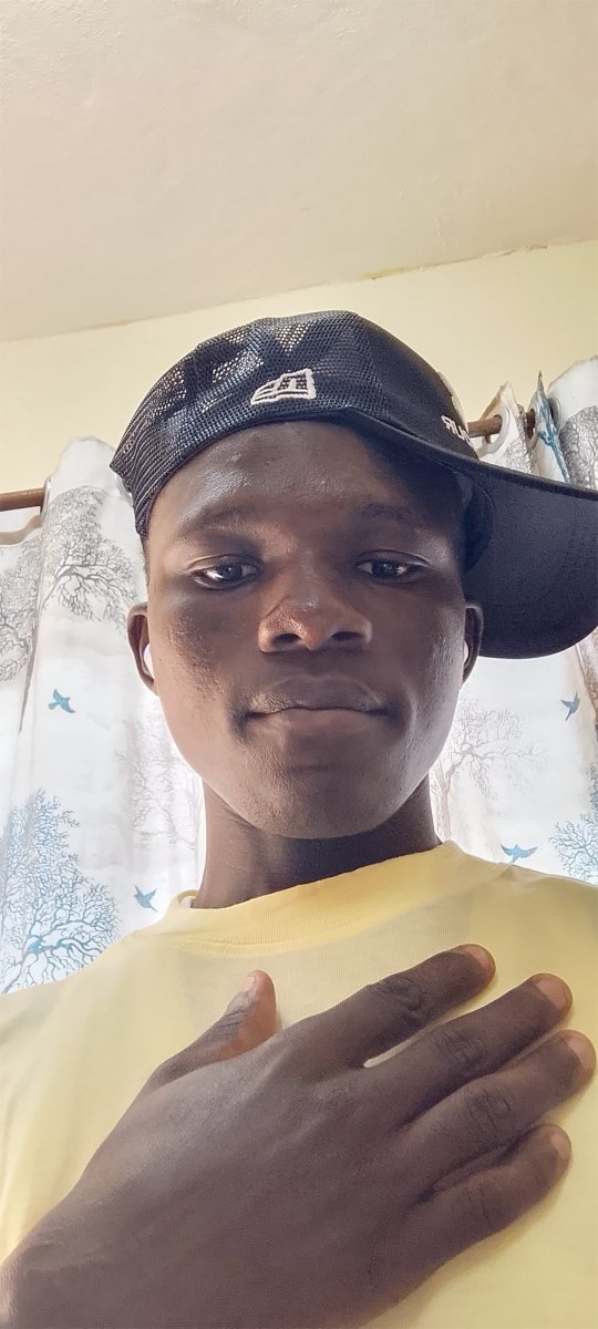 EnochvenanceDagou, 23, Abengourou