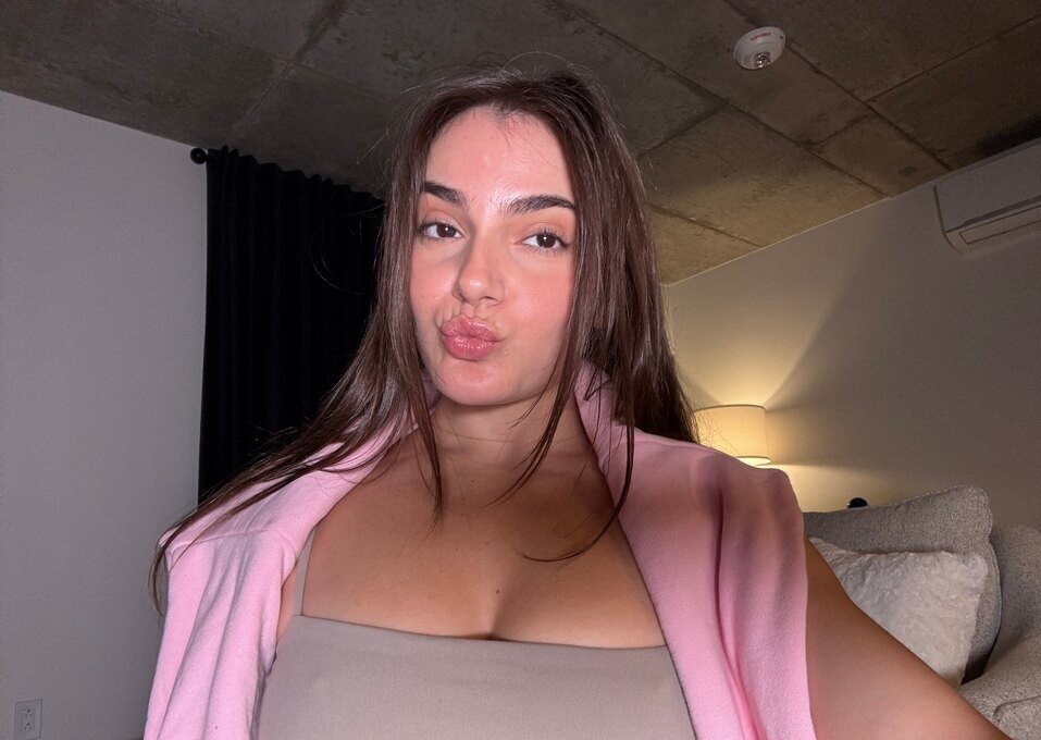 Photo of Brownhairgurl
