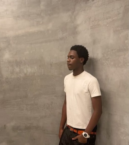 Kelvin_1, 27, Lagos
