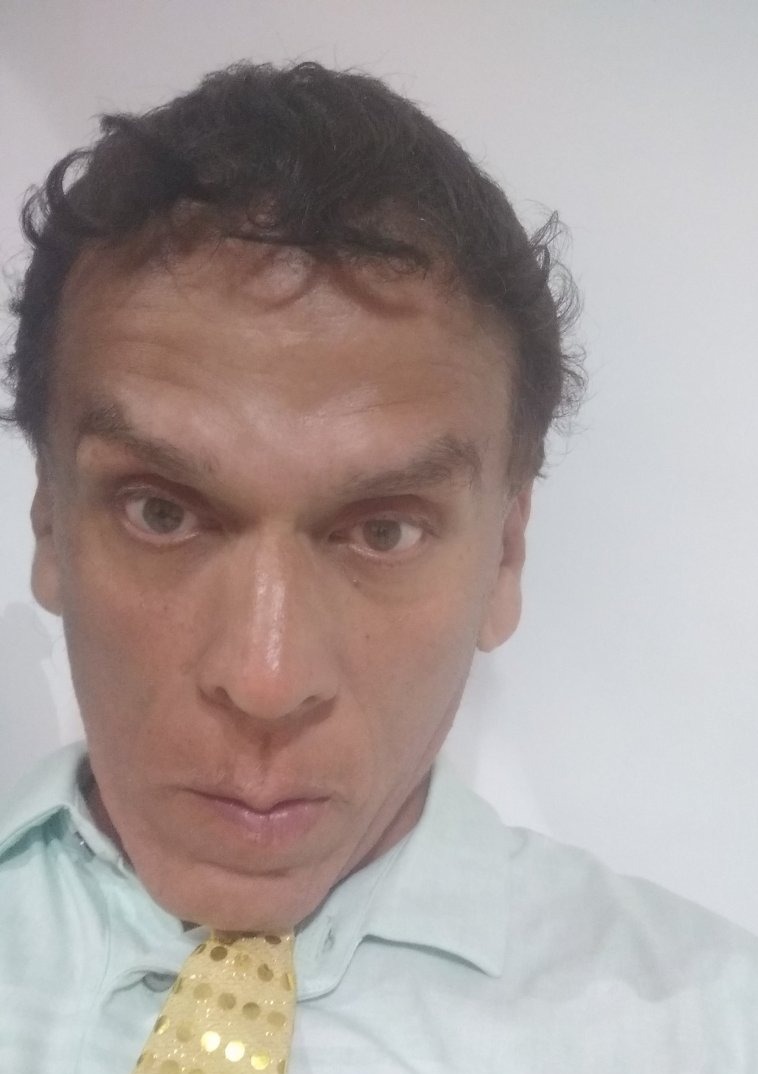 Ker, 44, Inuvik
