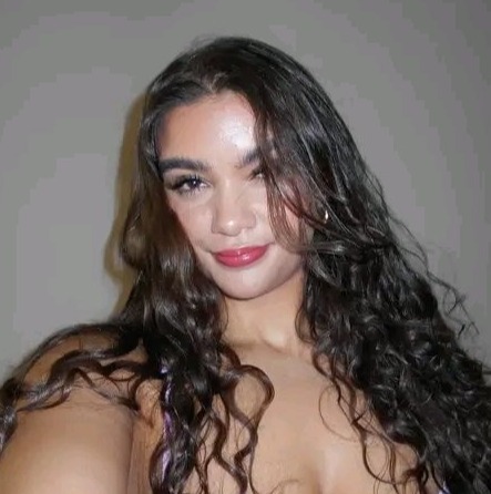 Rose Mary, 26, Argentina