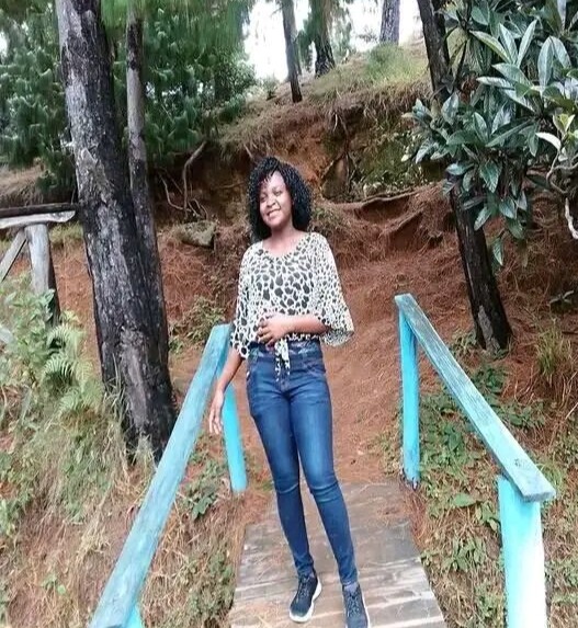 फोटो GeneviveRilissa