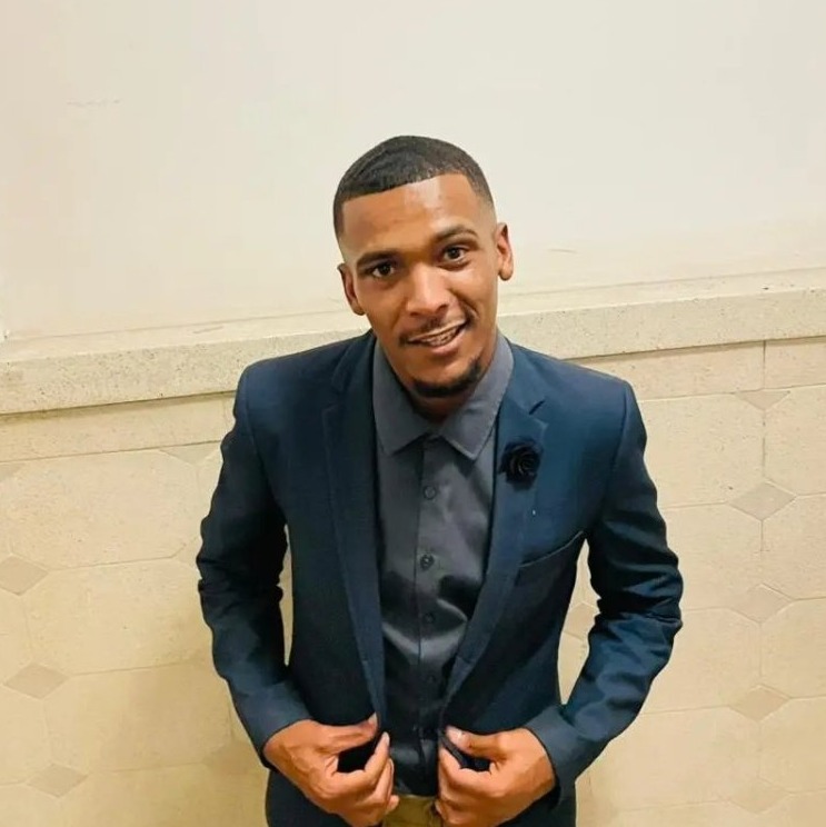 Ash, 23, Cape Town
