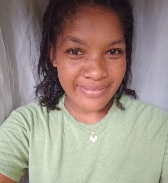 Neyraangele, 22, Madagascar