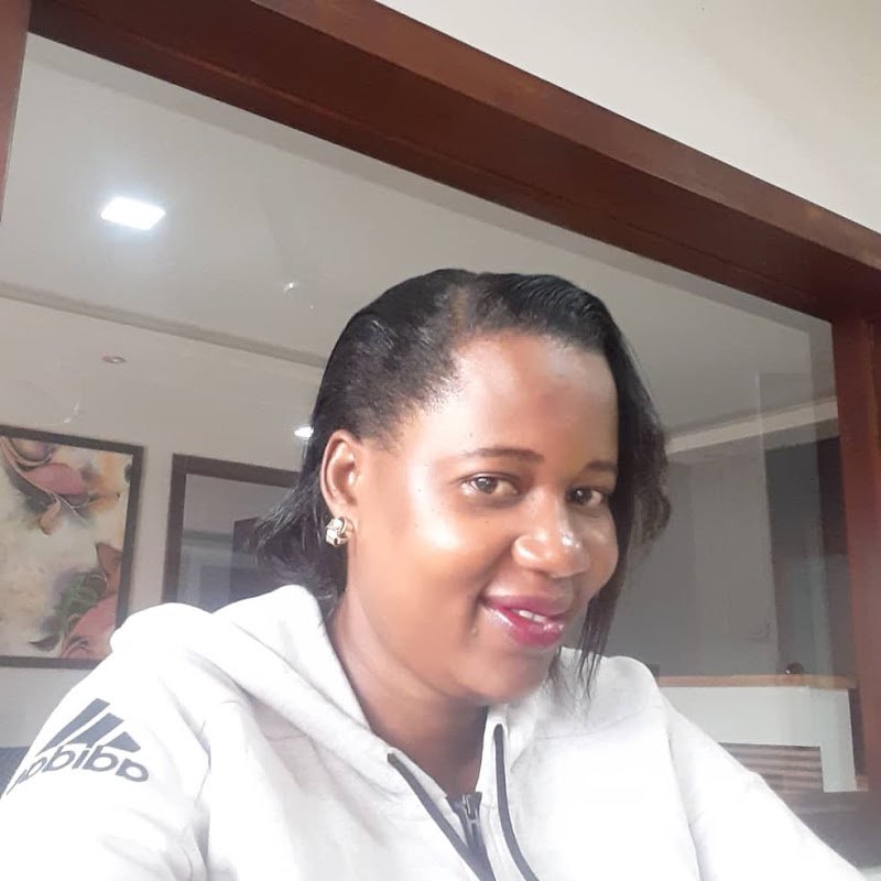 hellennamulemo, 40, Jinja