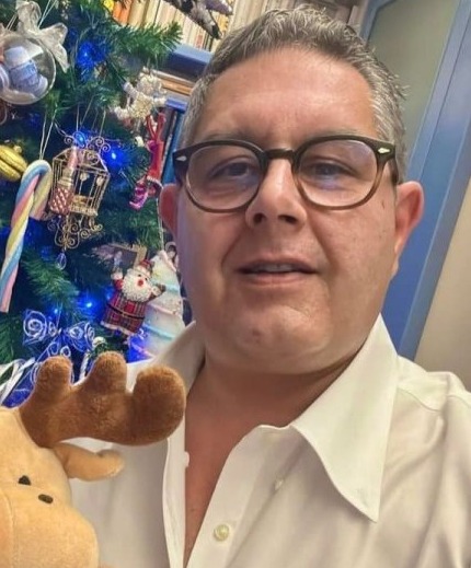Giovann, 60, Brésil