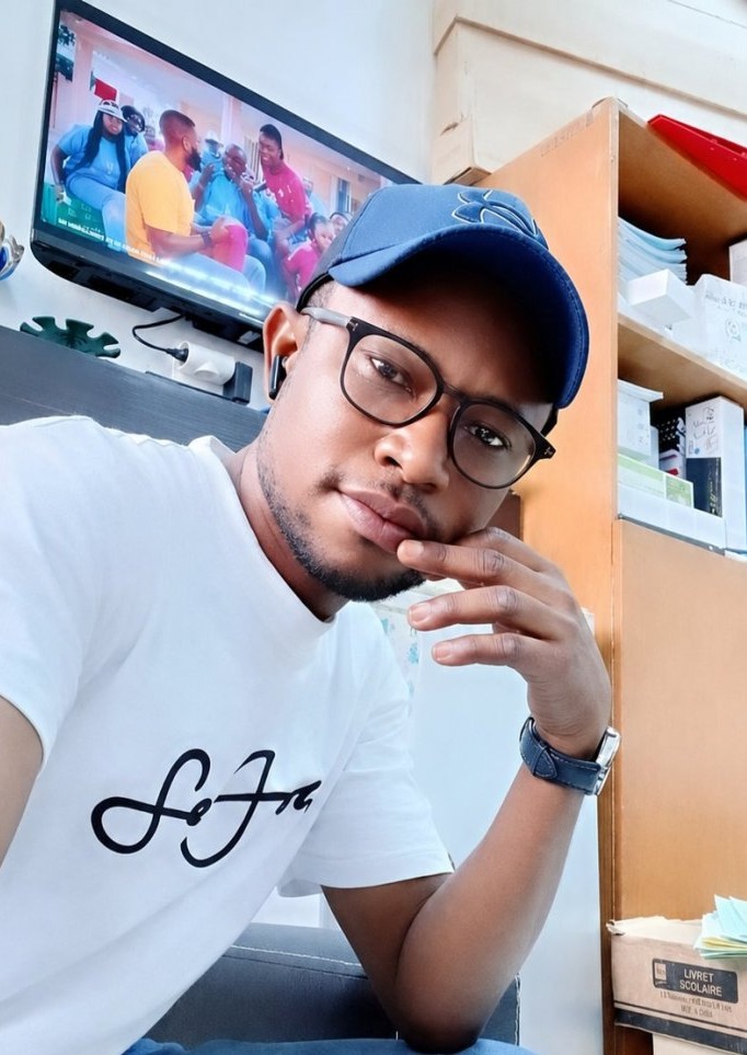 SIMPLO, 41, Abidjan