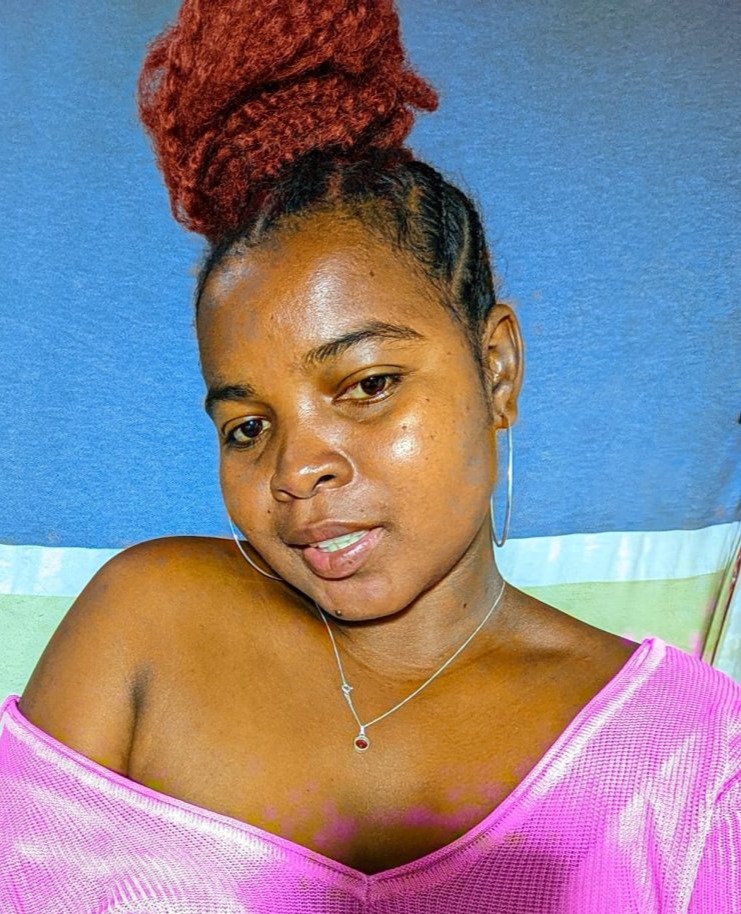 Angelah, 23, Toamasina