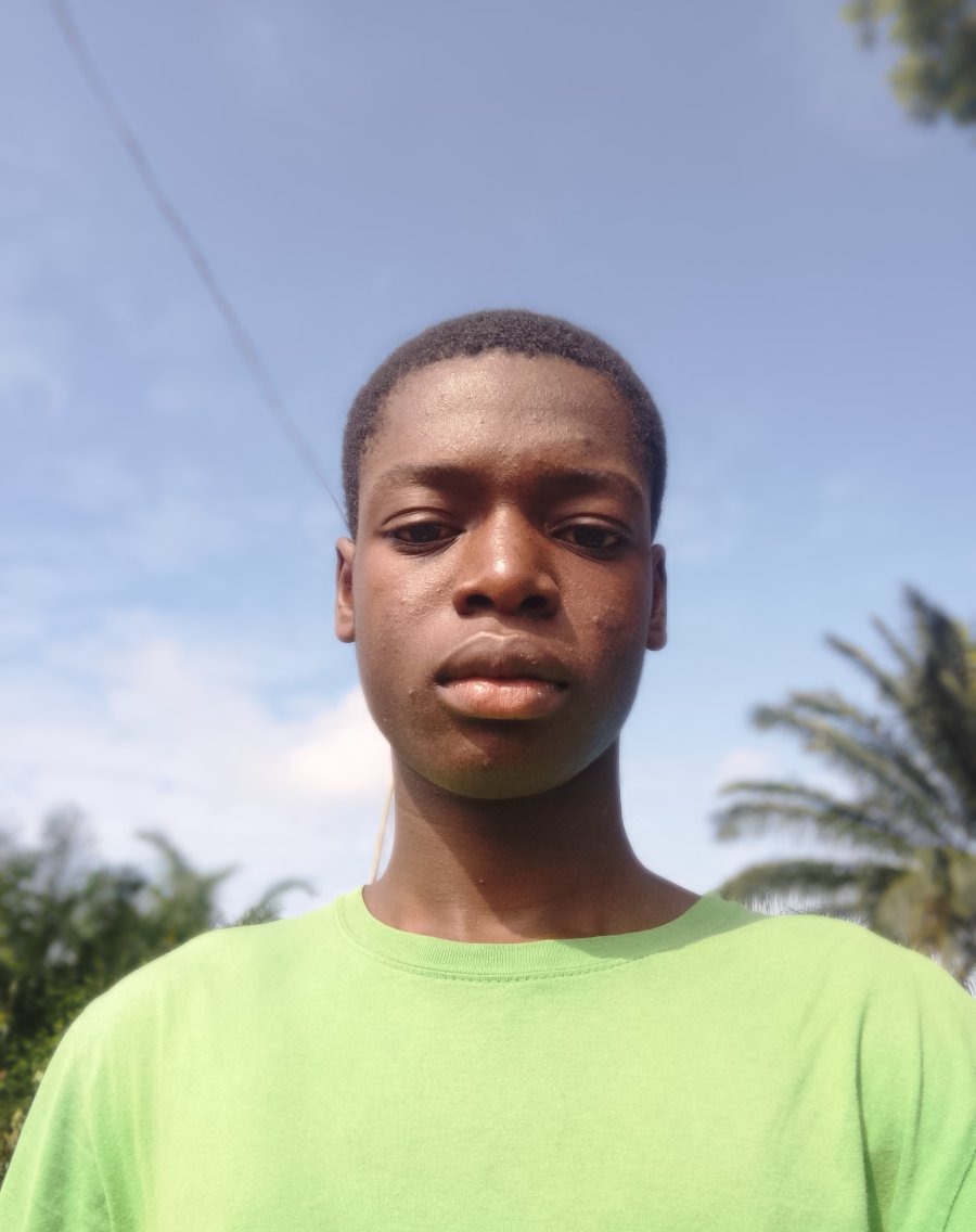 Othiniel, 18, Bénin