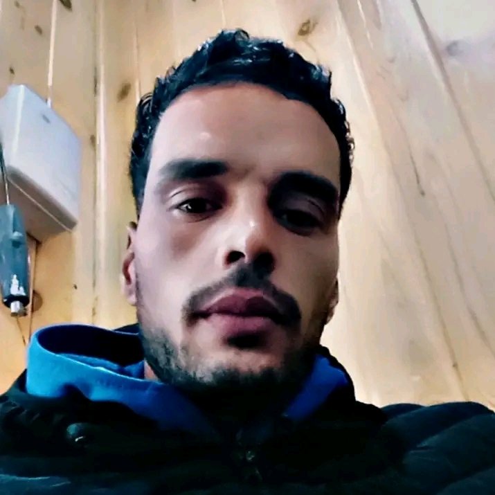KHALED, 27, Algeria