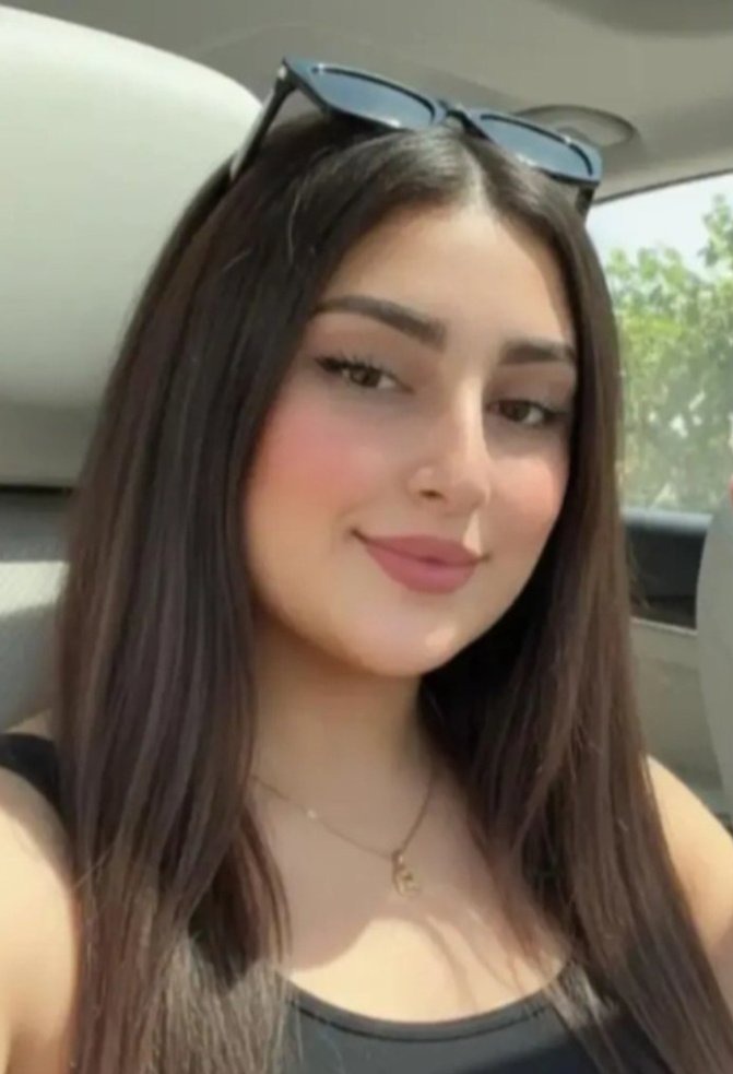 Salma, 21, Bologne