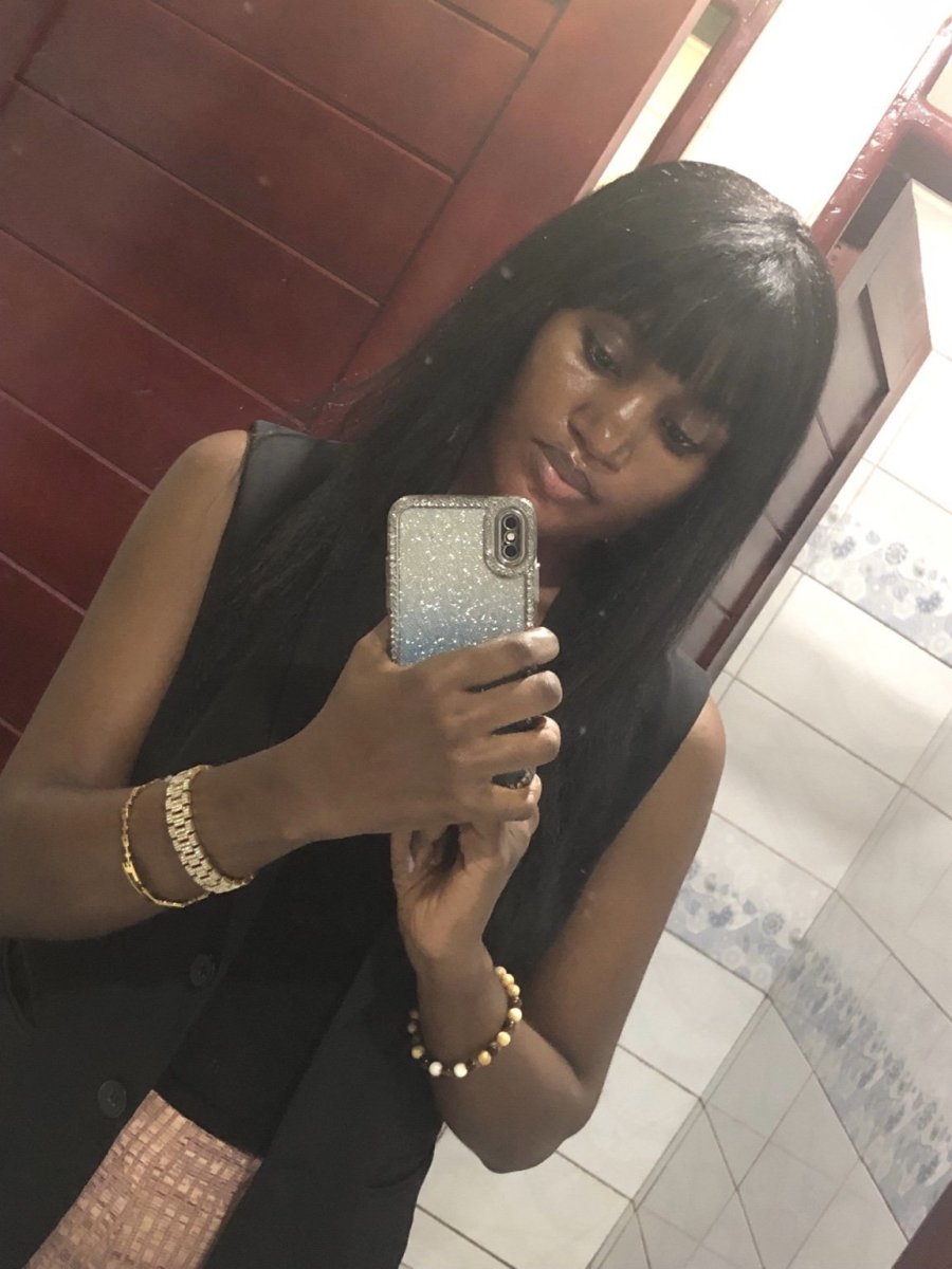 Edrine, 25, Kampala