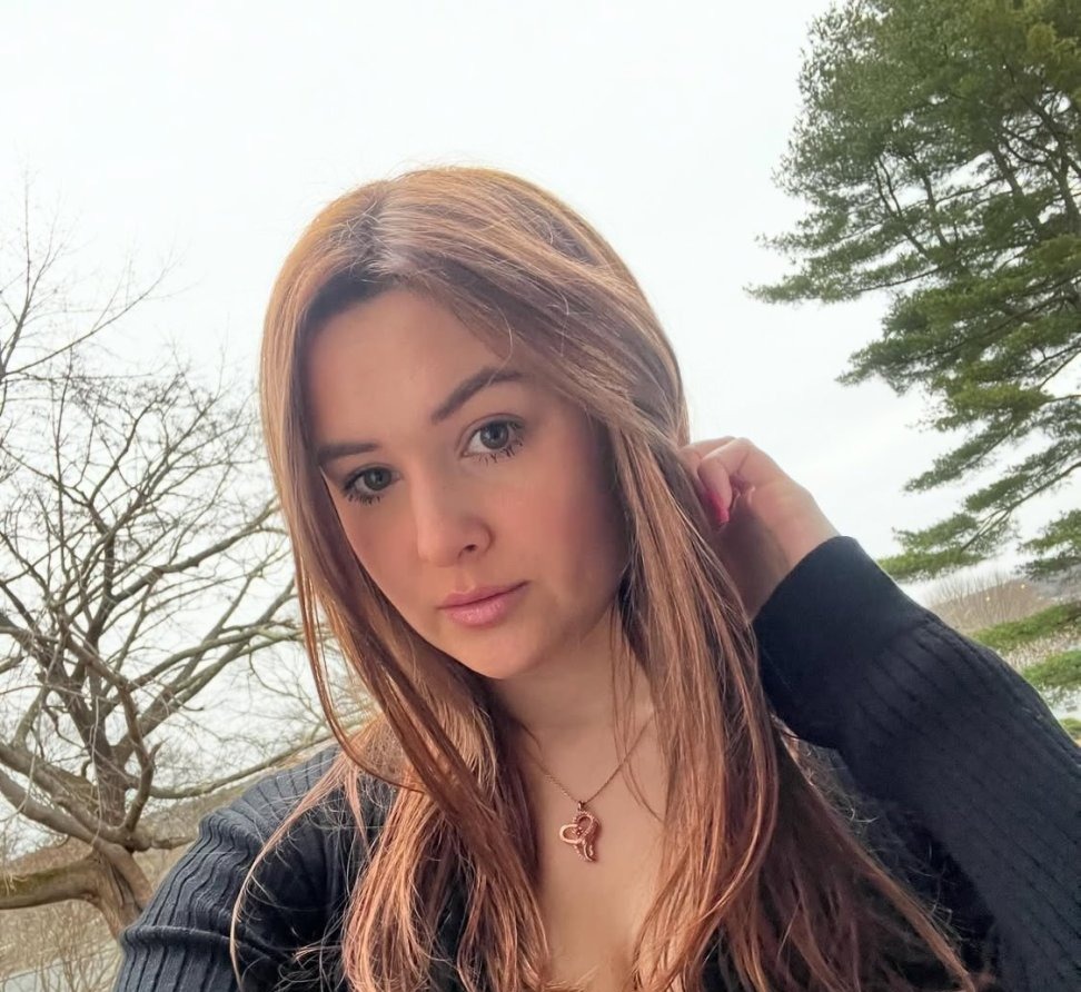 DebbieSpencer, 26, Camarillo