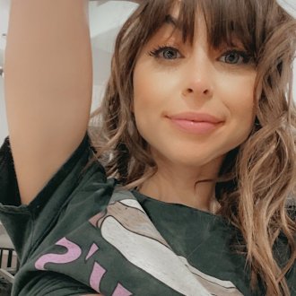 angela