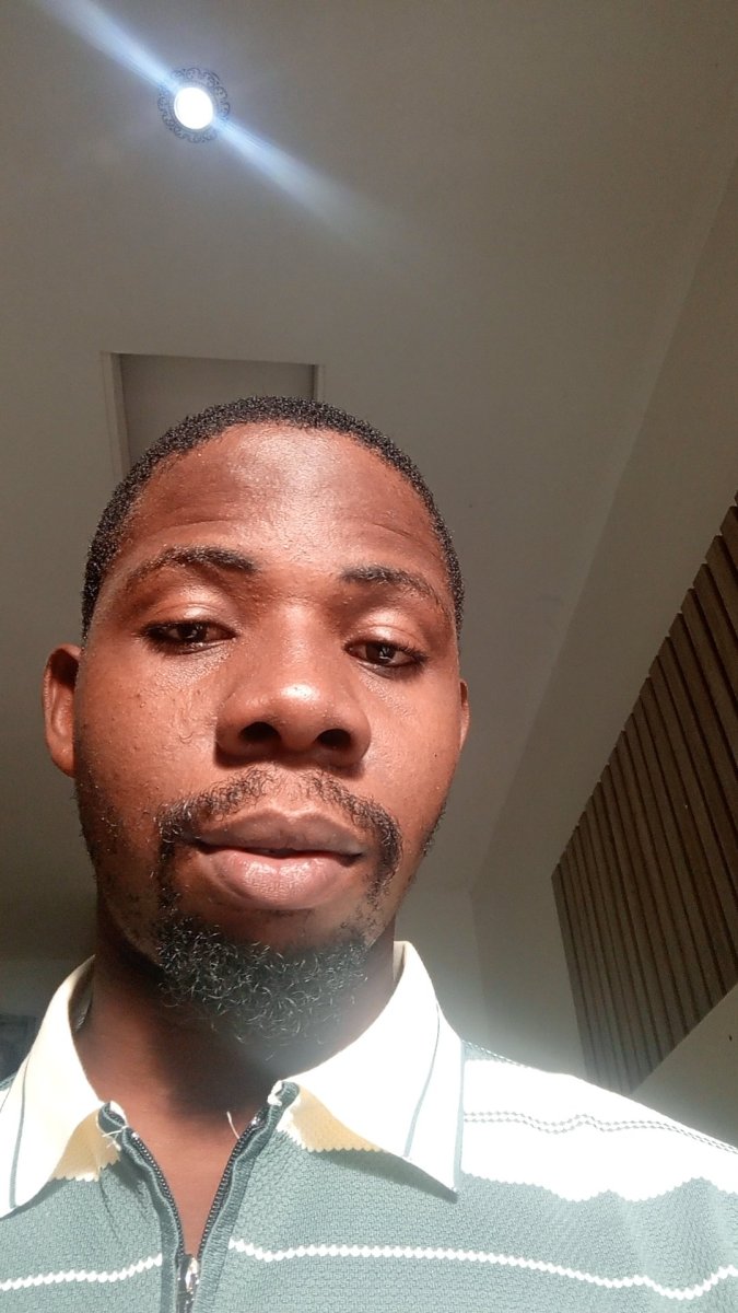 Foto AbeebFolaranmi