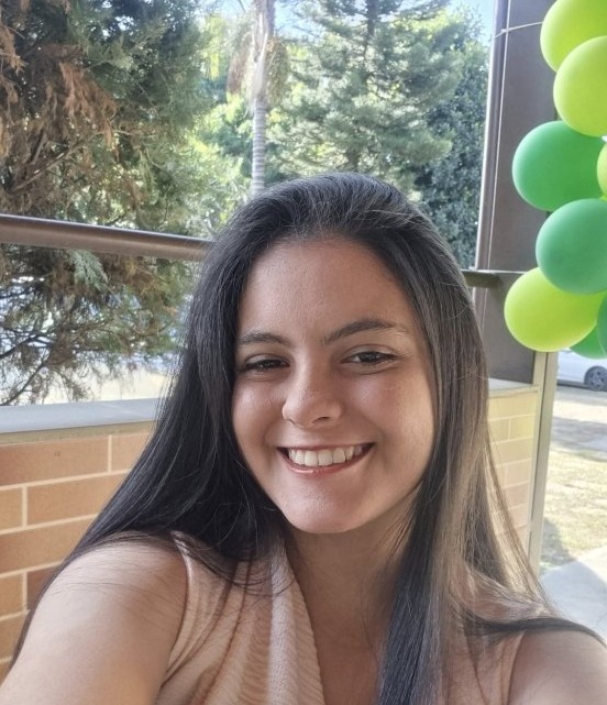 AnaMoreira, 21, Brazil