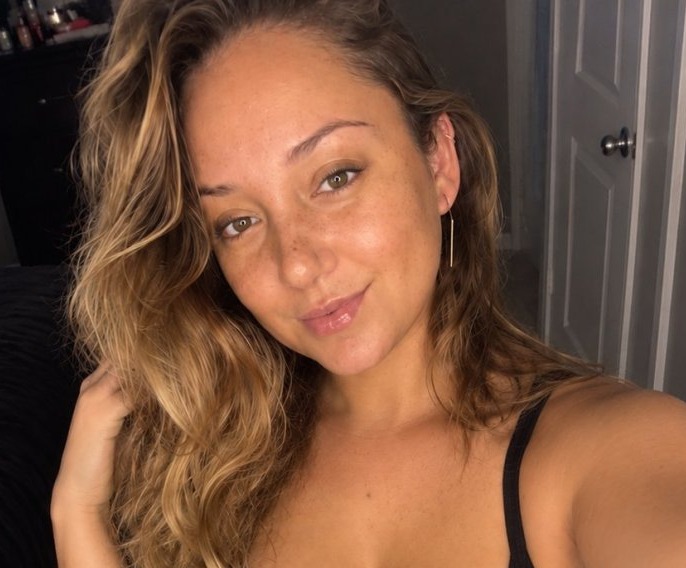 CurvyHalory, 31, Adair County