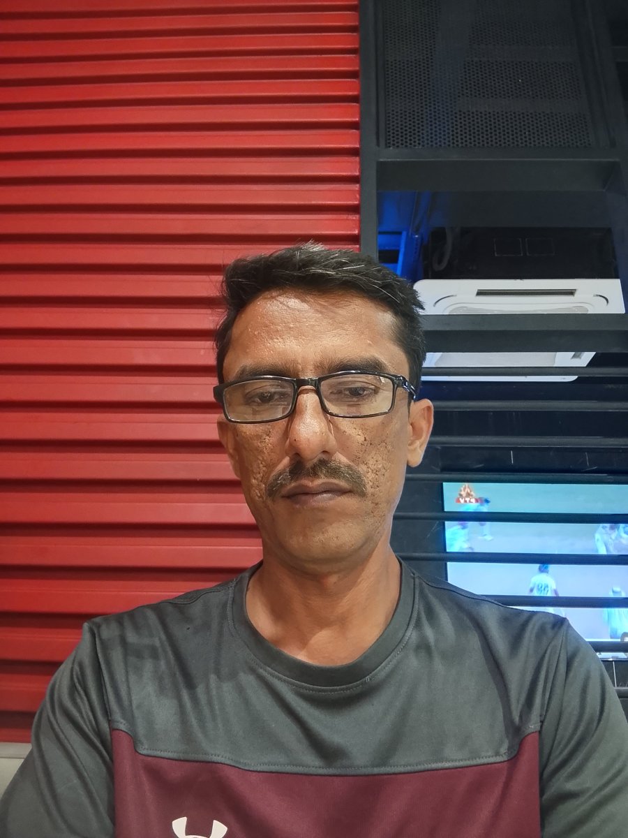 MuhammadAli, 41, Karachi