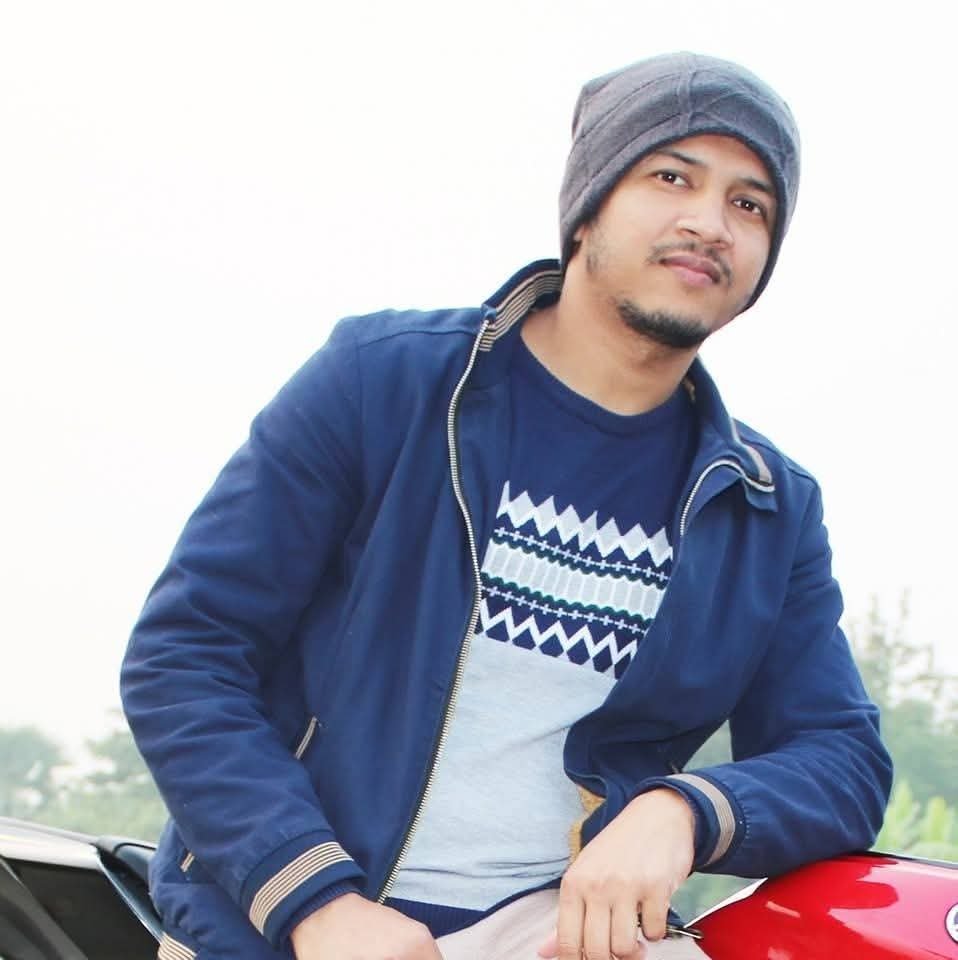 NeonAlo, 33, Dhaka