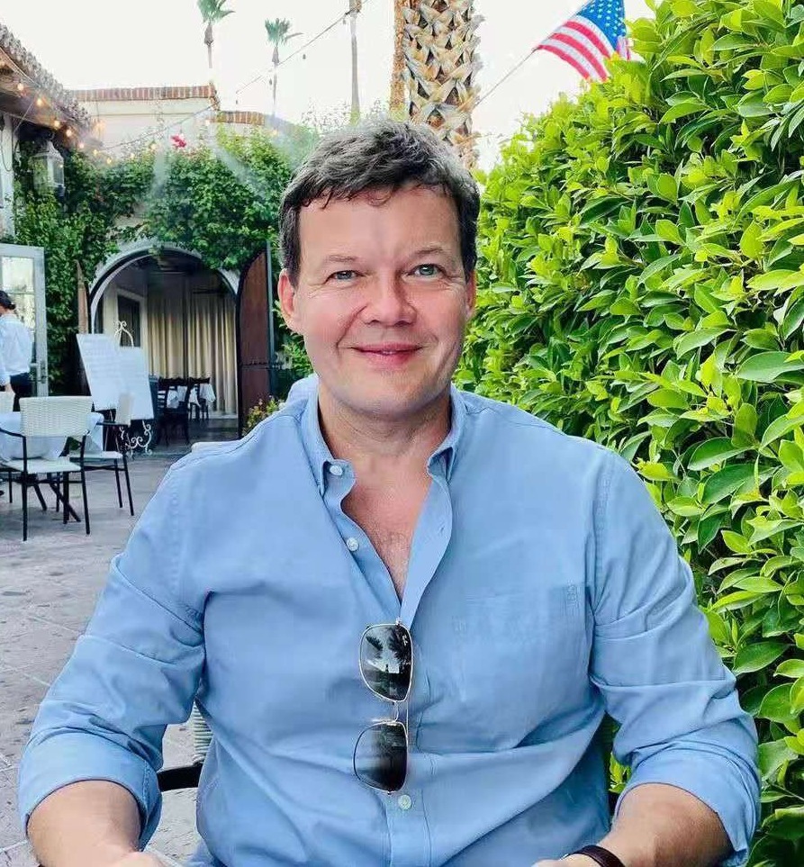 AlexanderPhilip, 60, Arbolado de la Abadía
