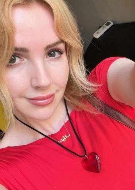 ScarlettJones, 34, Alabama