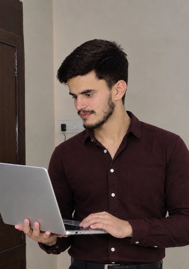 QasimAli, 21, Islamabad