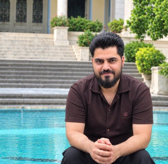 Alborz, 29, Iran