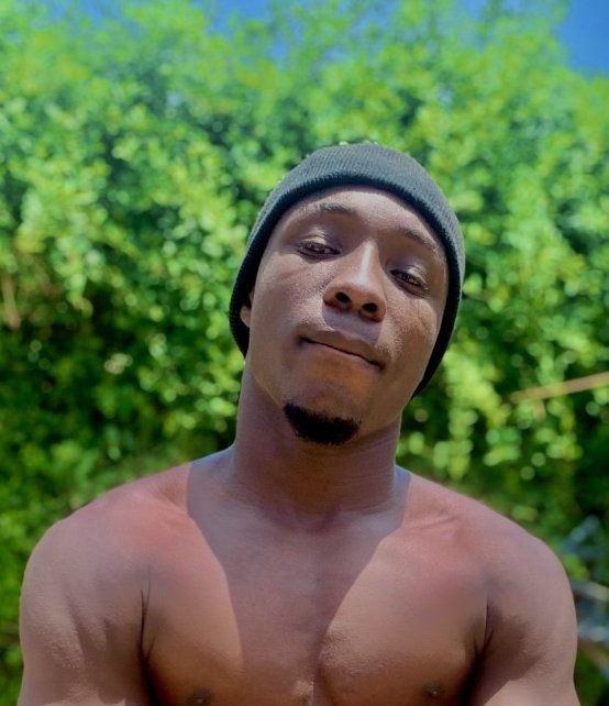 Bilson, 22, N'Djamena
