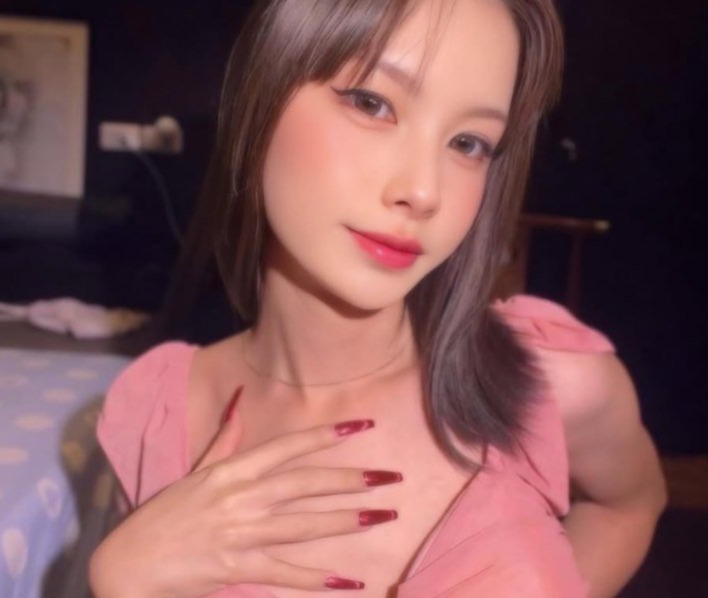 फोटो ariana