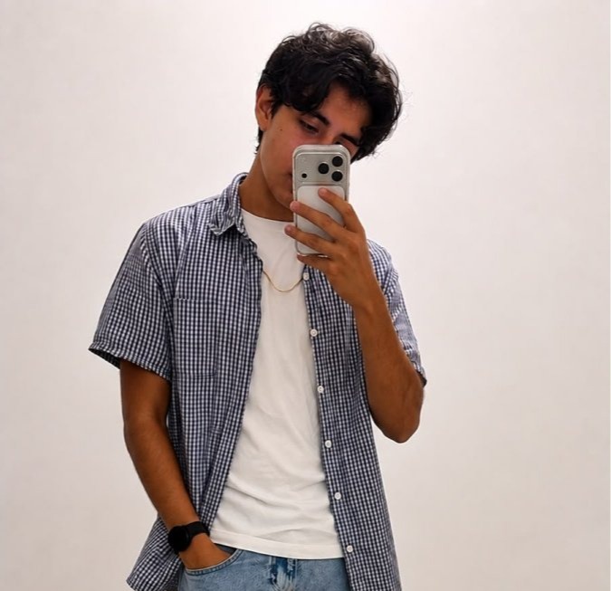 OzunaRosales, 19, San Salvador
