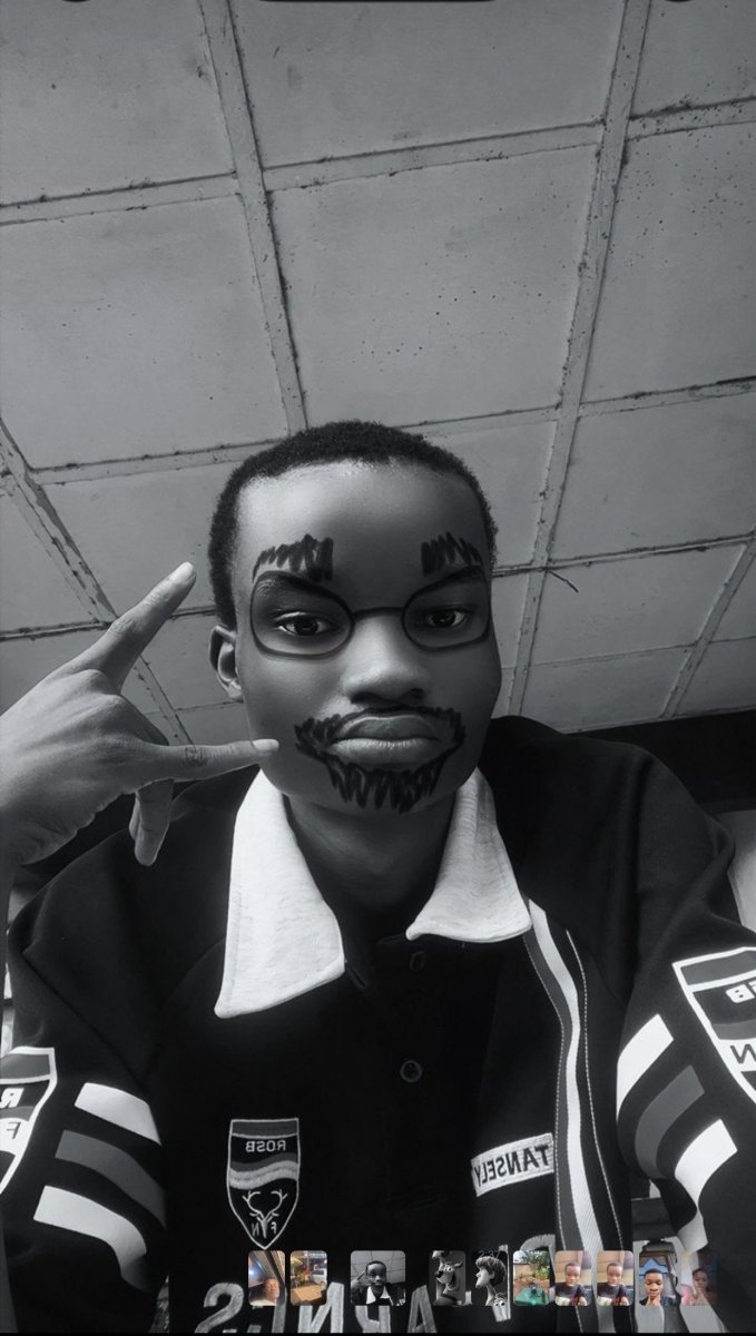 Chisco, 20, Enugu